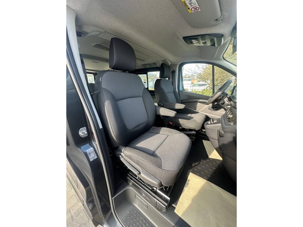Nissan PRIMASTAR N1 KOMBI6 L2H1 3,0T DCI170 AT ACENTA 2