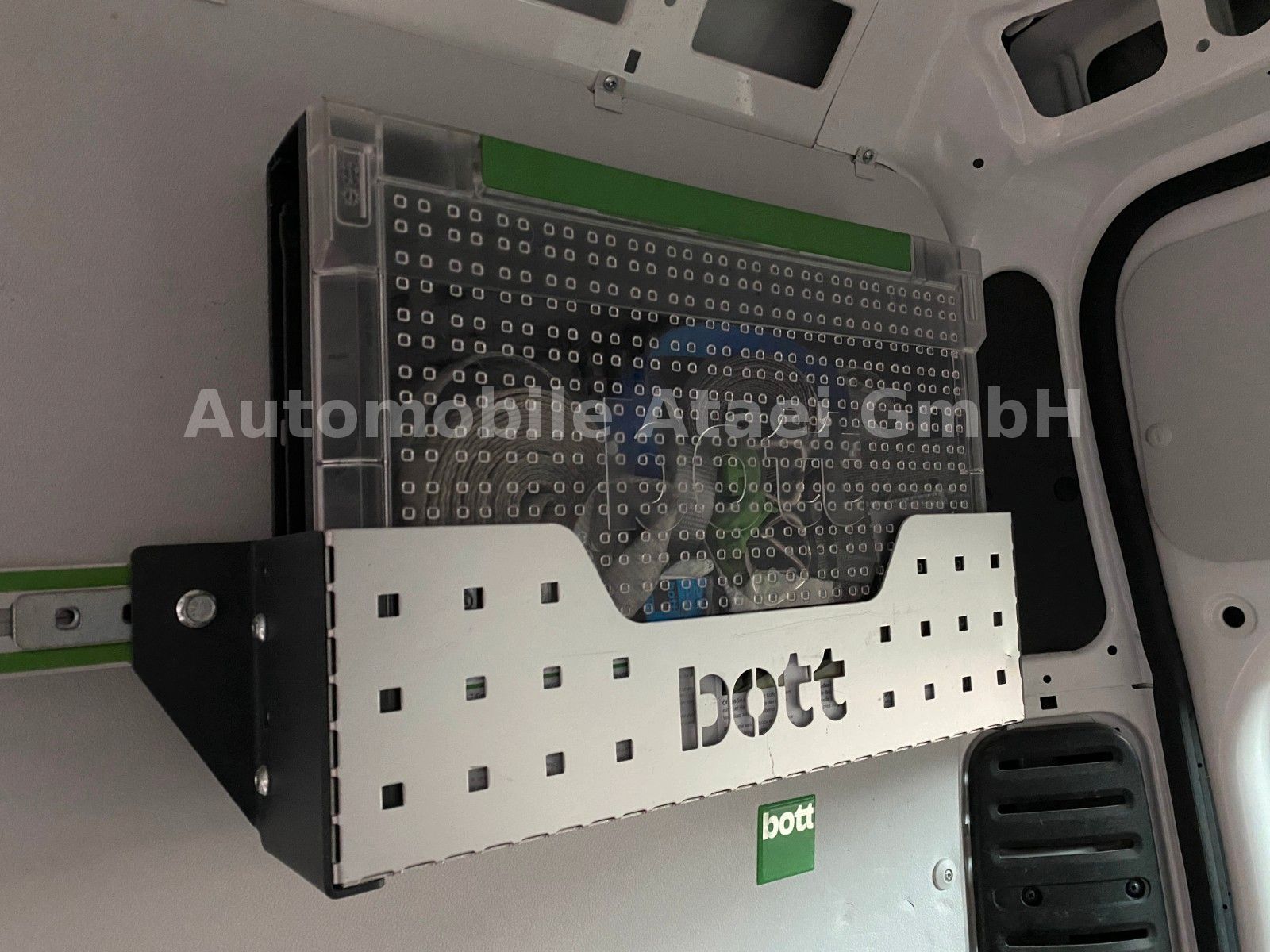 Fahrzeugabbildung Peugeot Boxer Kasten L2H2 KAMERA+TEMPOMAT+KLIMA (6307)