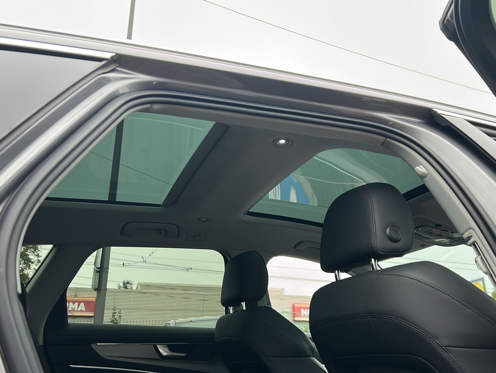 Fahrzeugabbildung Audi A6 Avant 50 TDI quattro