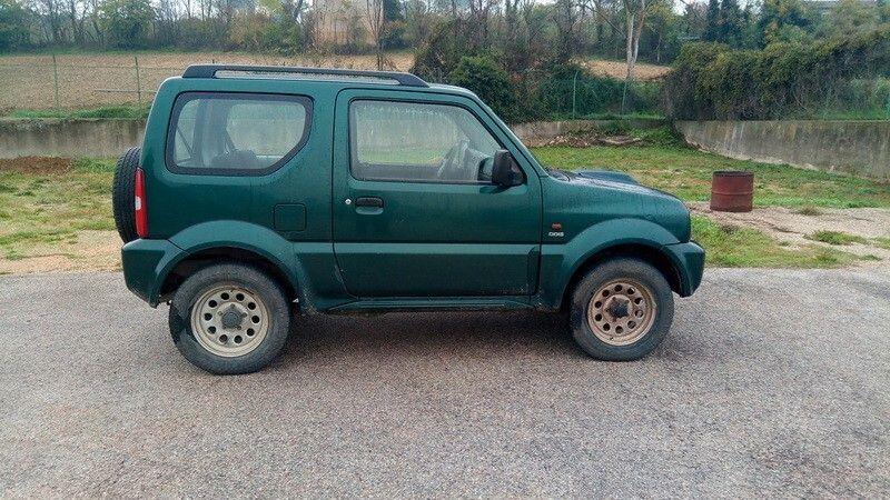 Suzuki Jimny 2005 — двигун 1.461 cm³, 65 HP (48kW)
