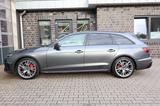 Audi A4 Avant 40 TFSI S line   COMPETION EDITION - Audi A4: Kombi, Edition