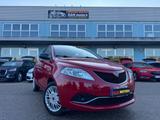 Lancia Ypsilon 1.2 69 CV 5 porte Platinum NEOPAT - rote Lancia Ypsilon
