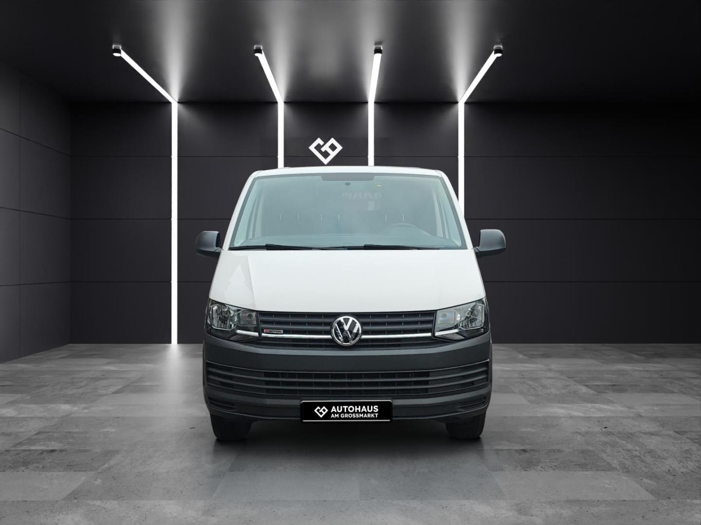 Volkswagen T6 Transporter Kasten-Kombi lang 4Motion AHK PDC