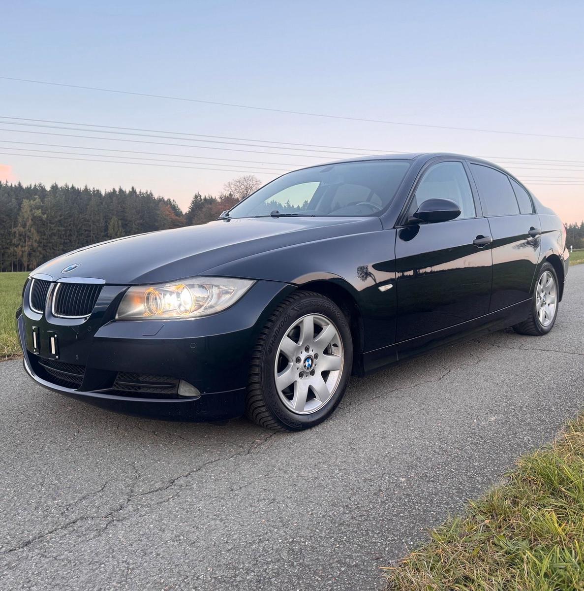 BMW 320