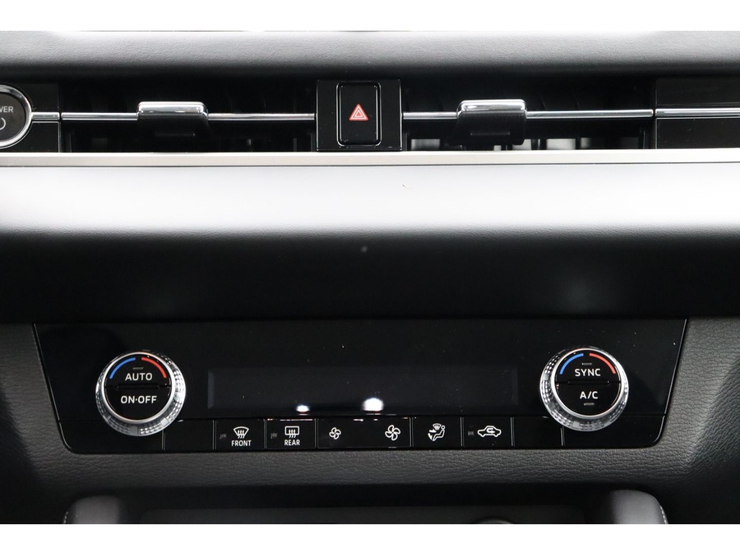 Fahrzeugabbildung Mitsubishi Outlander Plug-in Hybrid BASIS ++Sitzheizung++