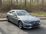 Mercedes-Benz C 220 C Limousine,Auto,Leder,Navi,LED