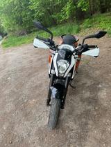 KTM Duke - NAKED BIKE VON 81 BIS 125 CCM