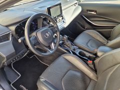 Fahrzeugabbildung Toyota Corolla Touring Sports Lounge Navi LED AHK