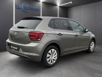 Volkswagen Polo - 4