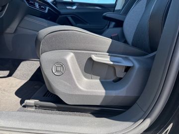 Volkswagen Tiguan - 8
