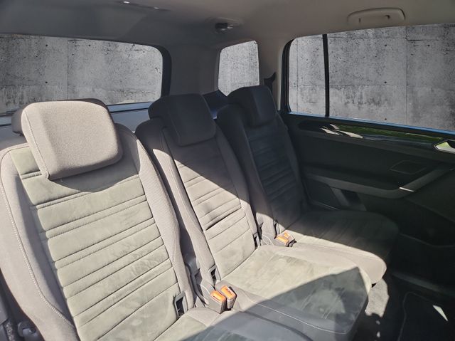 Touran 2.0 TDI SCR Highline 6-Gang