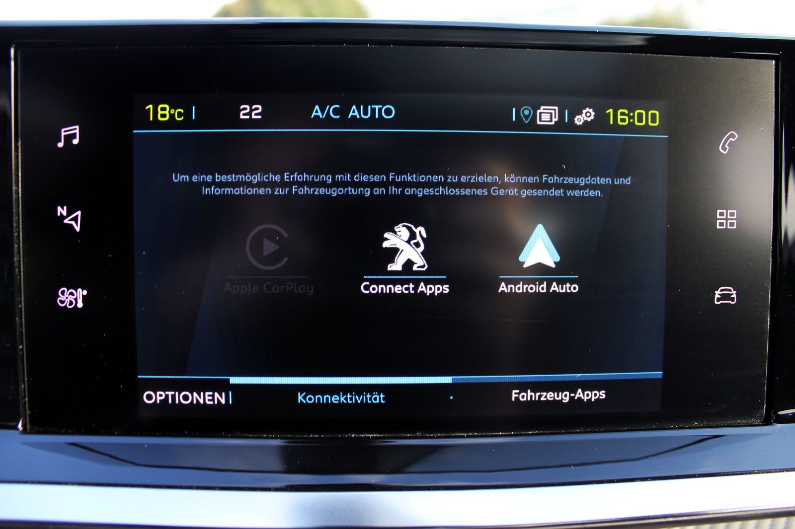 Fahrzeugabbildung Peugeot 2008 e-GT 11kW OnBoard LED ACC KAM SHZ BT NAV