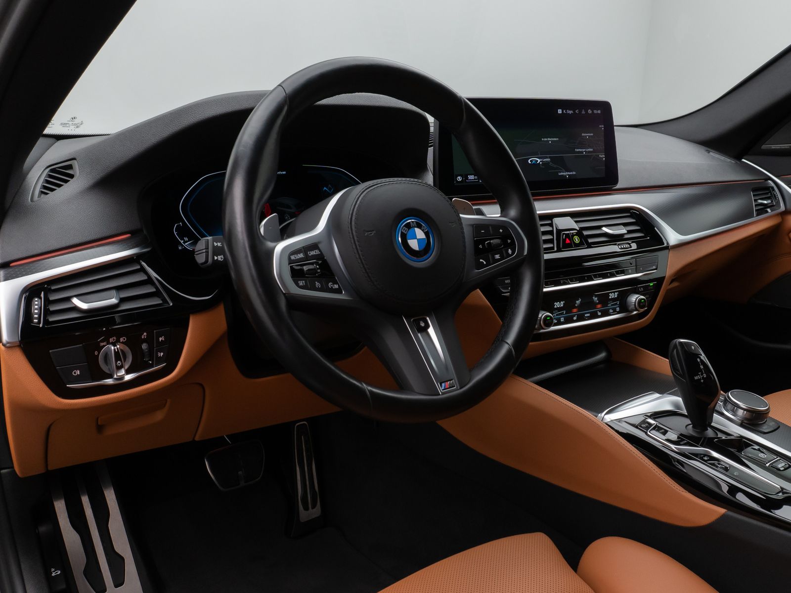 Fahrzeugabbildung BMW 530e M Sport 360°Laser HUD DAB H/K Komfort Alarm