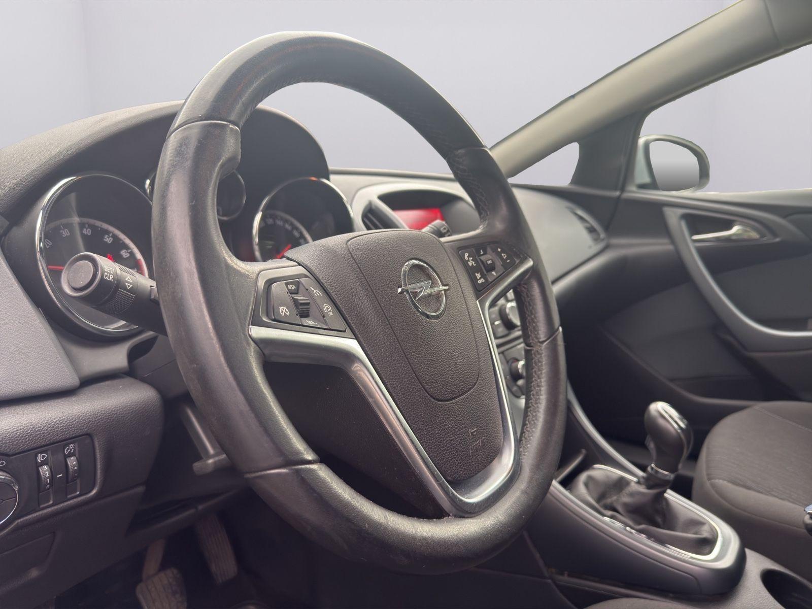 Opel Astra GTC Edition|2.HAND|PDC|SHZG|TÜVNEU
