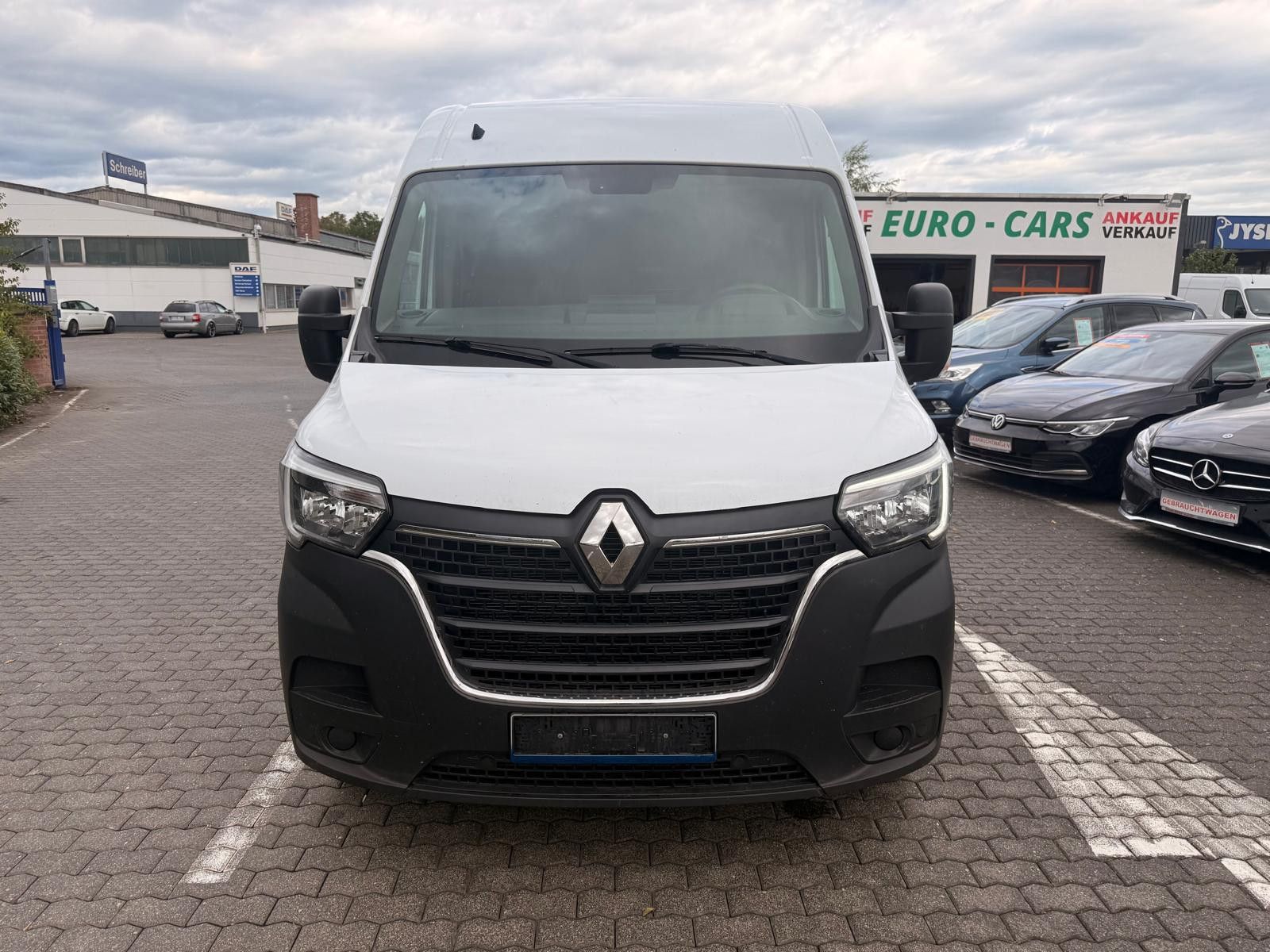 Fahrzeugabbildung Renault MasterIII Kasten L1H2 HKa 3,5t/1.HAND/SCHECKHEFT