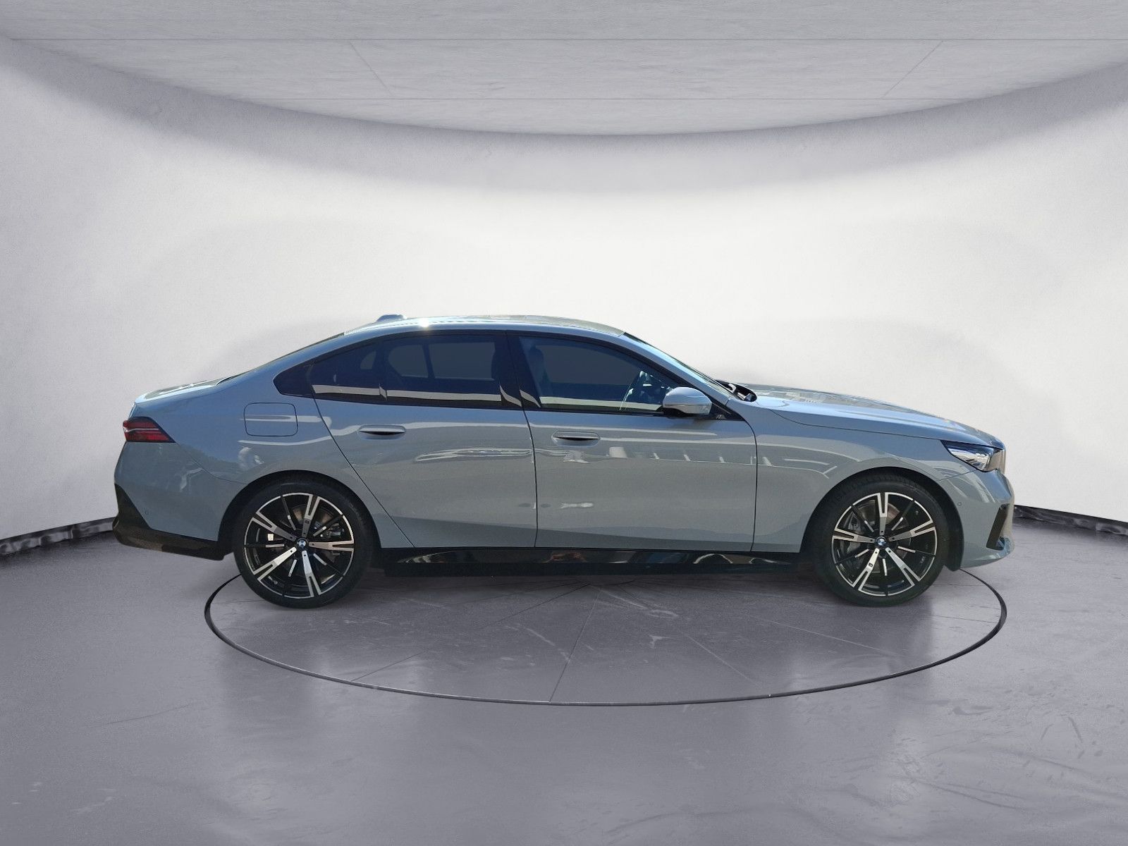 BMW 550 - Bild 6