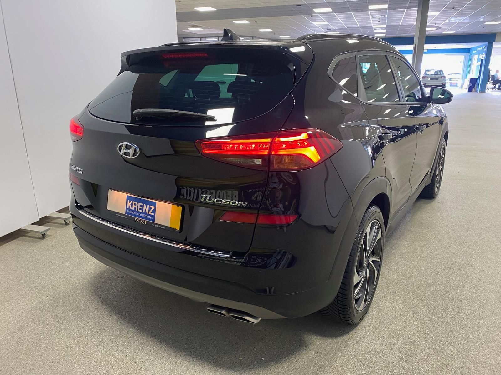 Fahrzeugabbildung Hyundai TUCSON 1.6+KAMERA+NAVI+ALLWETTER+PANORAMADACH