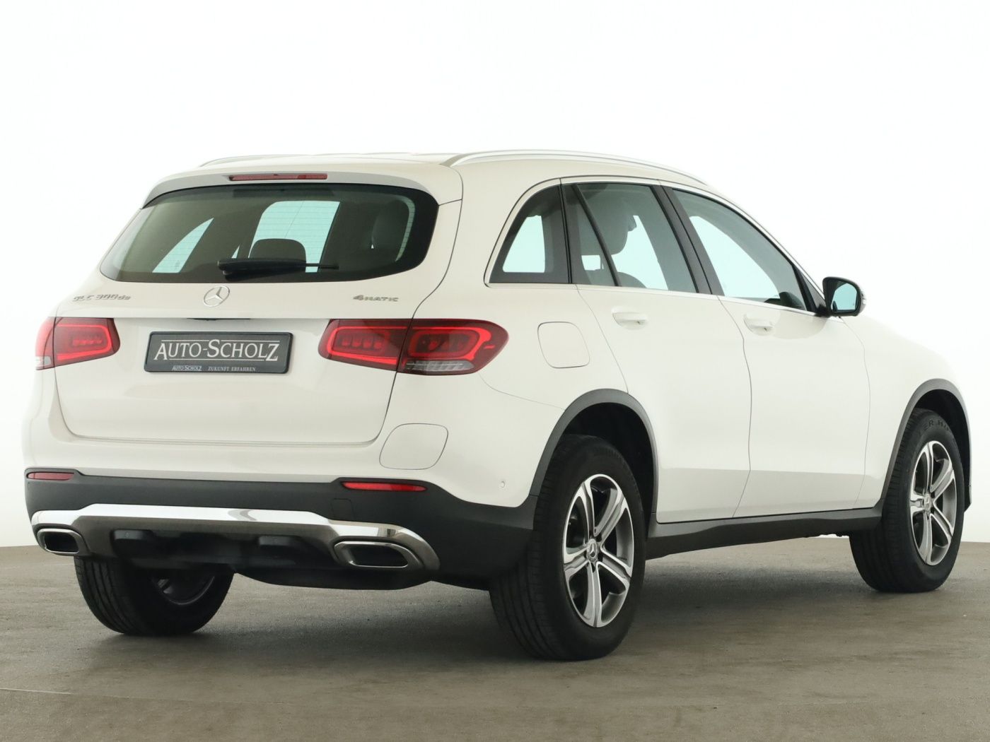 Mercedes-Benz GLC 300 de 4M EXCLUSIVE AHK PANO 360° AMBI LED foto 6