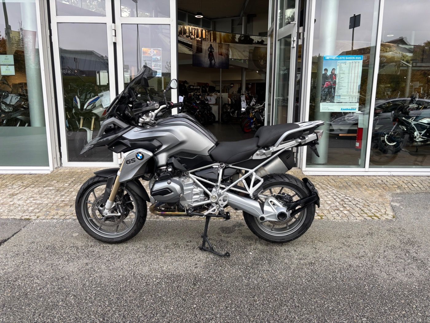 Fahrzeugabbildung BMW R 1200 GS LC aus 1. Hand Komfort- und Dynamik-Pa