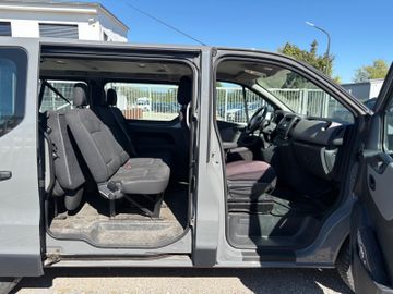 Renault Trafic - 9