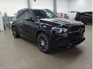 Fahrzeugabbildung Mercedes-Benz GLE 300 d AMG BURM+AHK+AIRM+PANO+MEMORY+21"