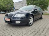 Skoda Octavia Lim. Elegance - Skoda Octavia aus 2006: Elegance