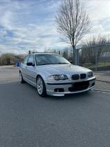 BMW 323i - - BMW 323: Limousine, 323i