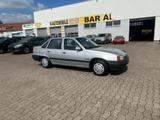 Opel Kadett E Beauty Lim. SEDAN GSD AUTOM- SERVO - Opel Kadett Gebrauchtwagen