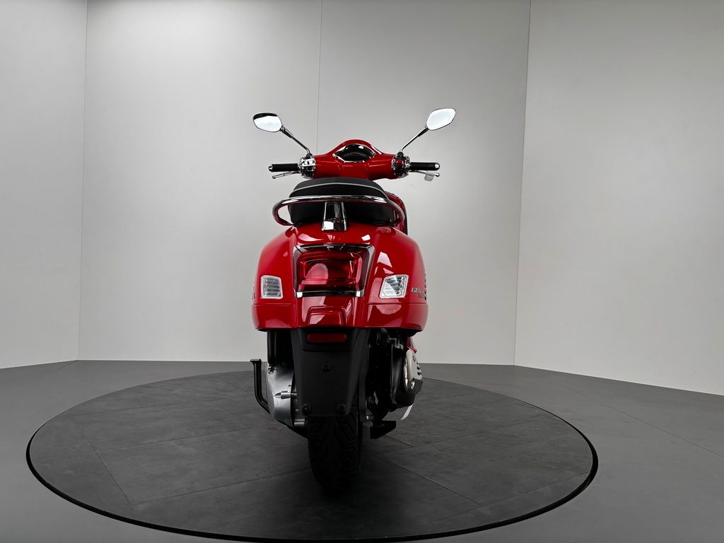 Fahrzeugabbildung Vespa GTS 310 SUPER E5+ *NEUFAHRZEUG/GARANTIE*