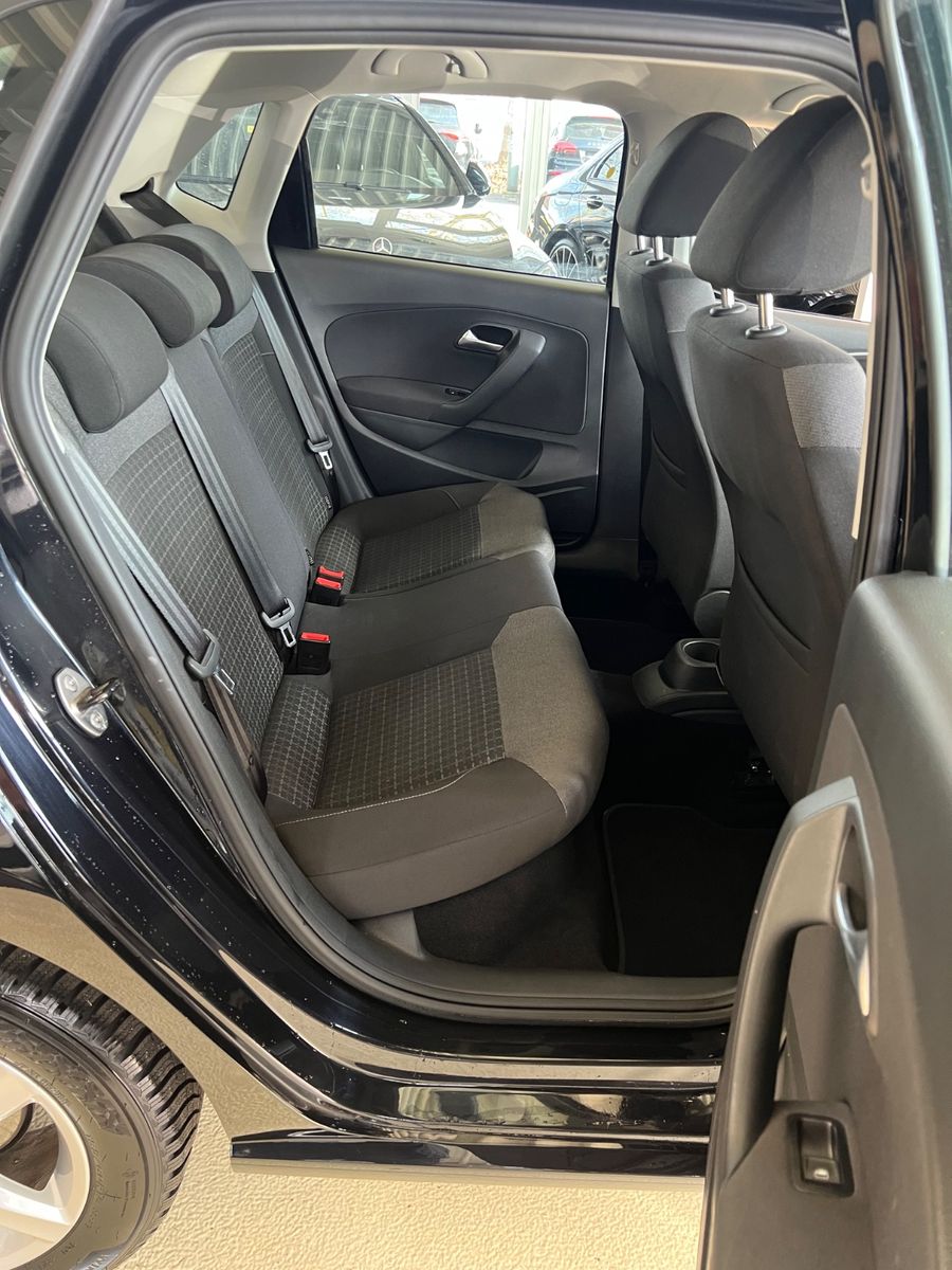 Fahrzeugabbildung Volkswagen Polo V Comfortline BMT *BLUETOOTH*TEMPOMAT*