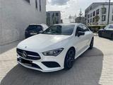 Mercedes-Benz CLA 180 - AMG LINE SPORT PAKET PANORAMADACH - Mercedes-Benz CLA 180 von privat