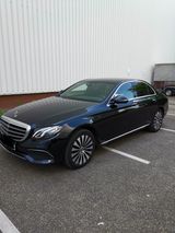 Mercedes-Benz E 220 d EXCLUSIVE Autom. EXCLUSIVE - Mercedes-Benz E-Klasse: Exclusive