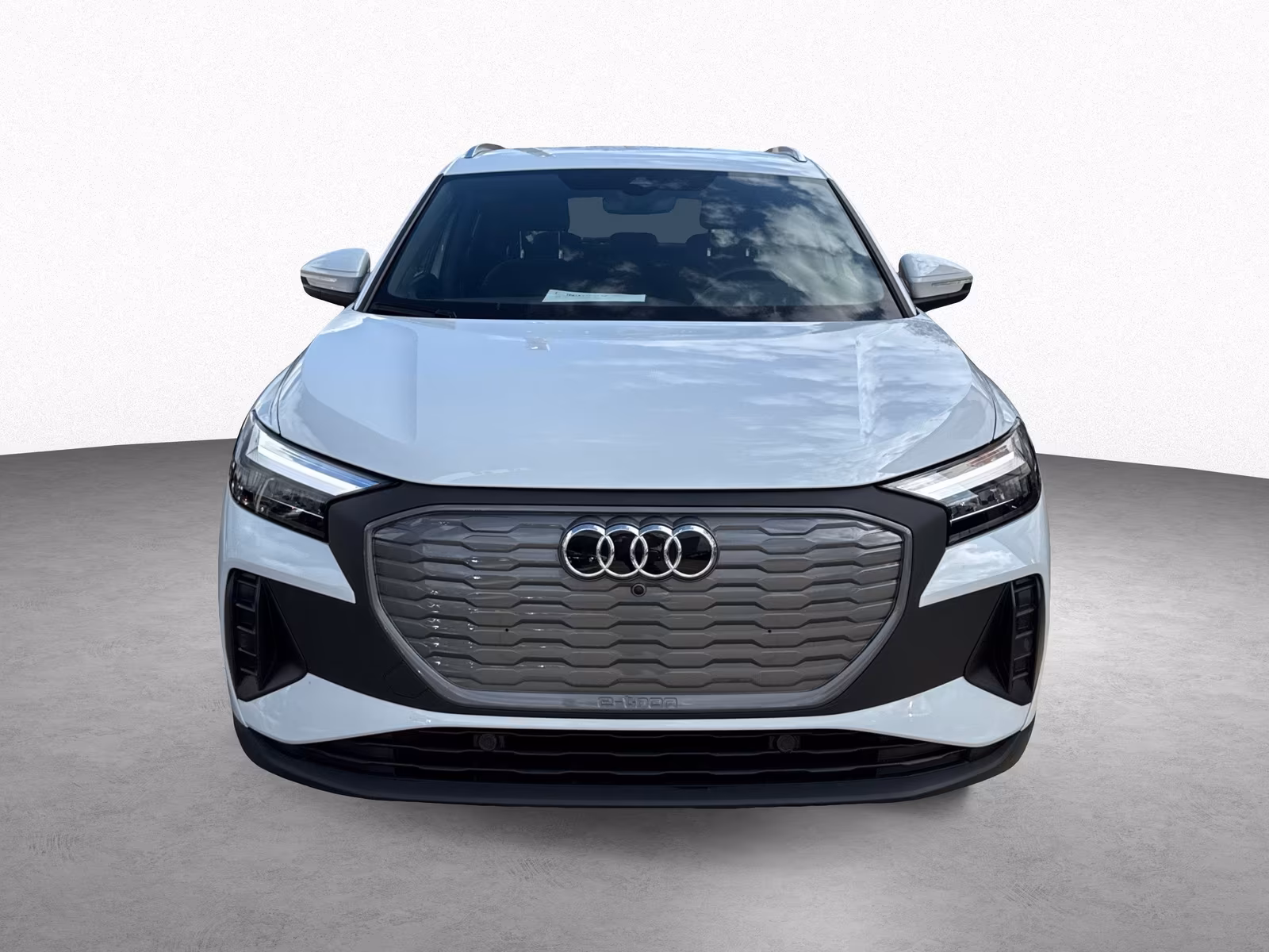 Audi Q4 e-tron 35 LED DAB CAR PLAY STANDKLIMA