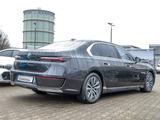 BMW 740d xDrive Limousine Standheiz. DA Prof. Massag - BMW 740: 740d Xdrive