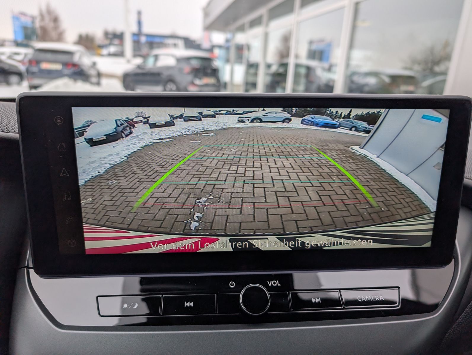 Fahrzeugabbildung Nissan Juke 1.0 DIG-T N-CONNECTA AUTOMATIK WINTERPAKET