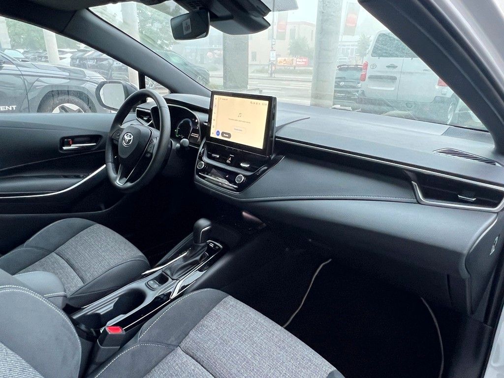 Fahrzeugabbildung Toyota Corolla Touring Sports 1.8 Teamplayer Kamera,LM