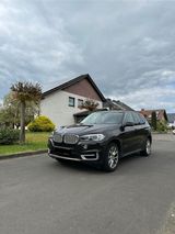 BMW X5 xDrive 30d - BMW X5 Gebrauchtwagen in Kassel