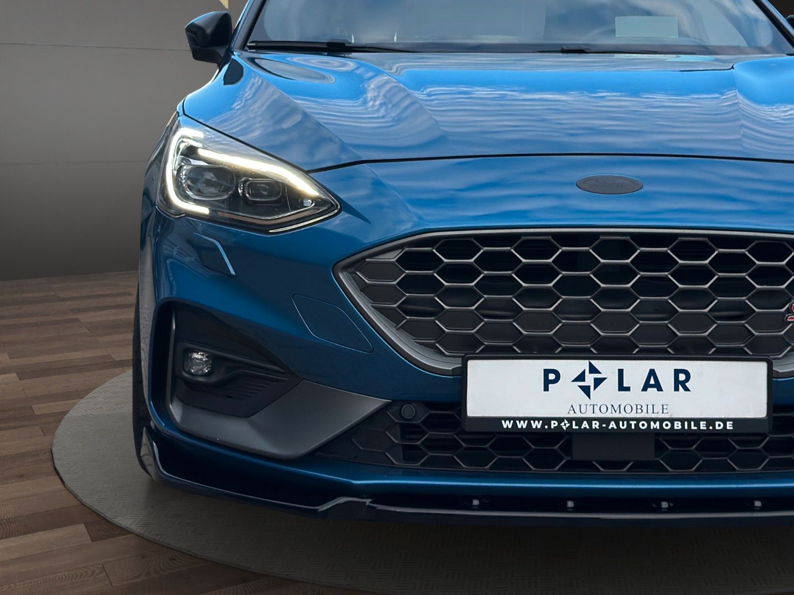 Fahrzeugabbildung Ford Focus Lim. ST *Head-Up*B&O*Keyless*Recaro*ACC