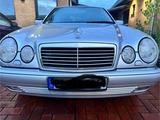 Mercedes-Benz Mercedes E 320 W 210 Avantgarde - gebrauchte Mercedes-Benz E 320 aus dem Jahr 1998