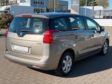 Peugeot 5008 Premium 1.6 Automatik/Behindertengerecht - : Behinderten Auto