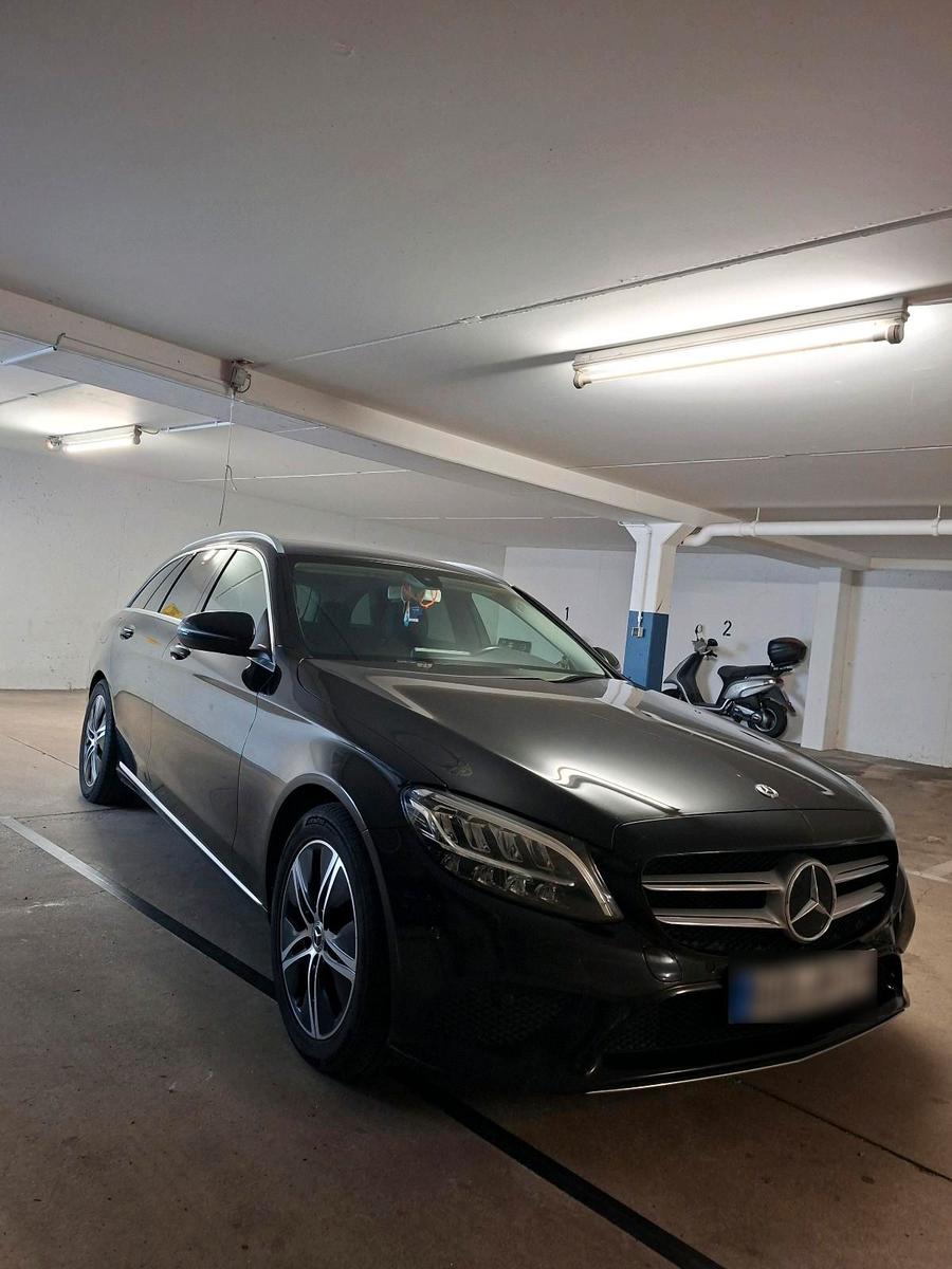 Mercedes-Benz C 180