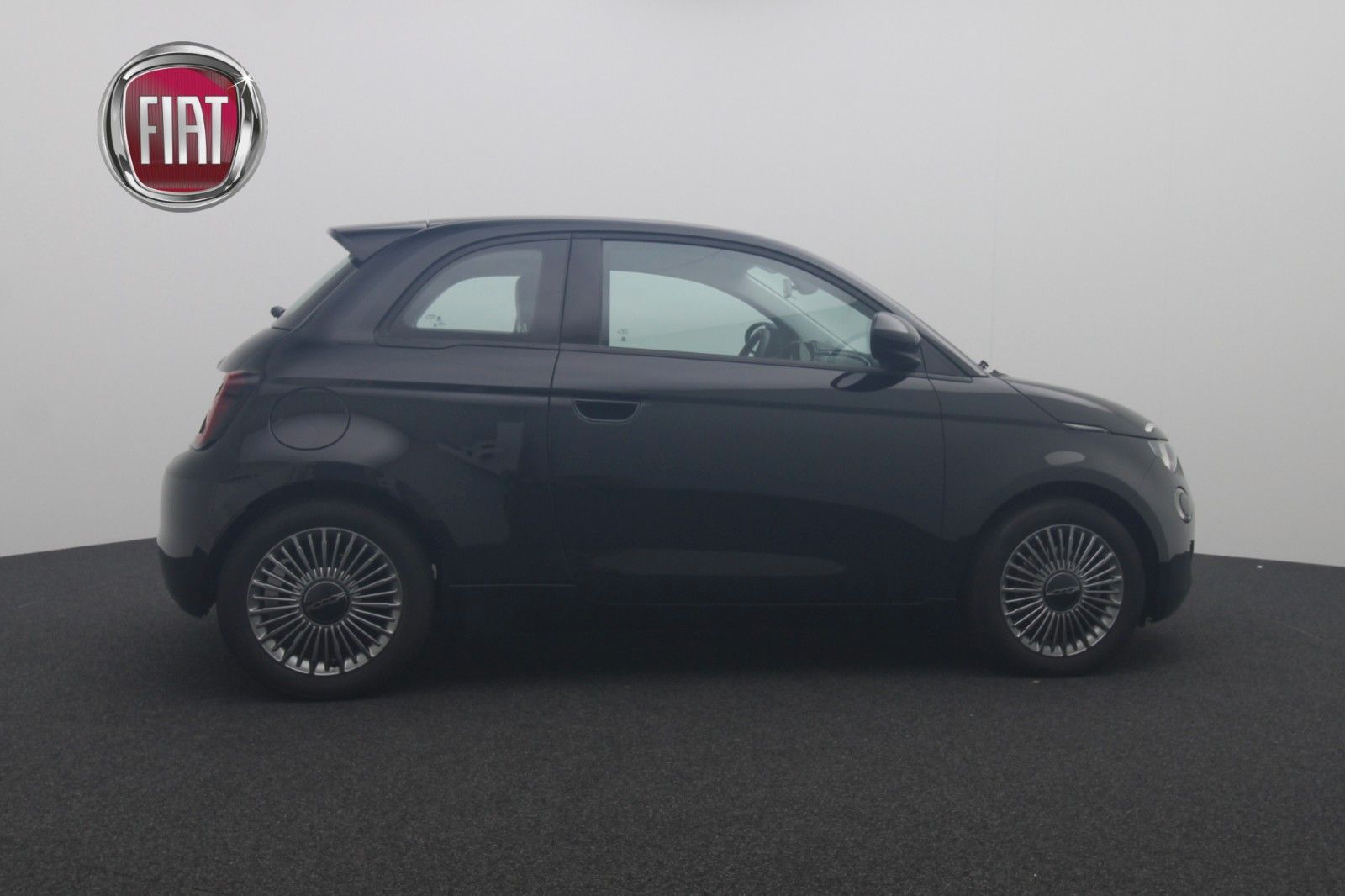 Fahrzeugabbildung Fiat 500e Icon