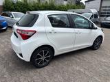 Toyota Yaris Team D Navi/Kamera/Sitzheizung/Alu - Toyota mit Benzin-Antrieb: Navigationssystem