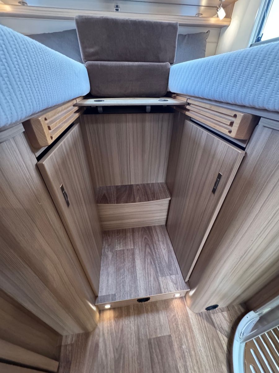 Fahrzeugabbildung Knaus SUN TI 700 MEG PLATINUM SELECTION FIAT 1.HAND