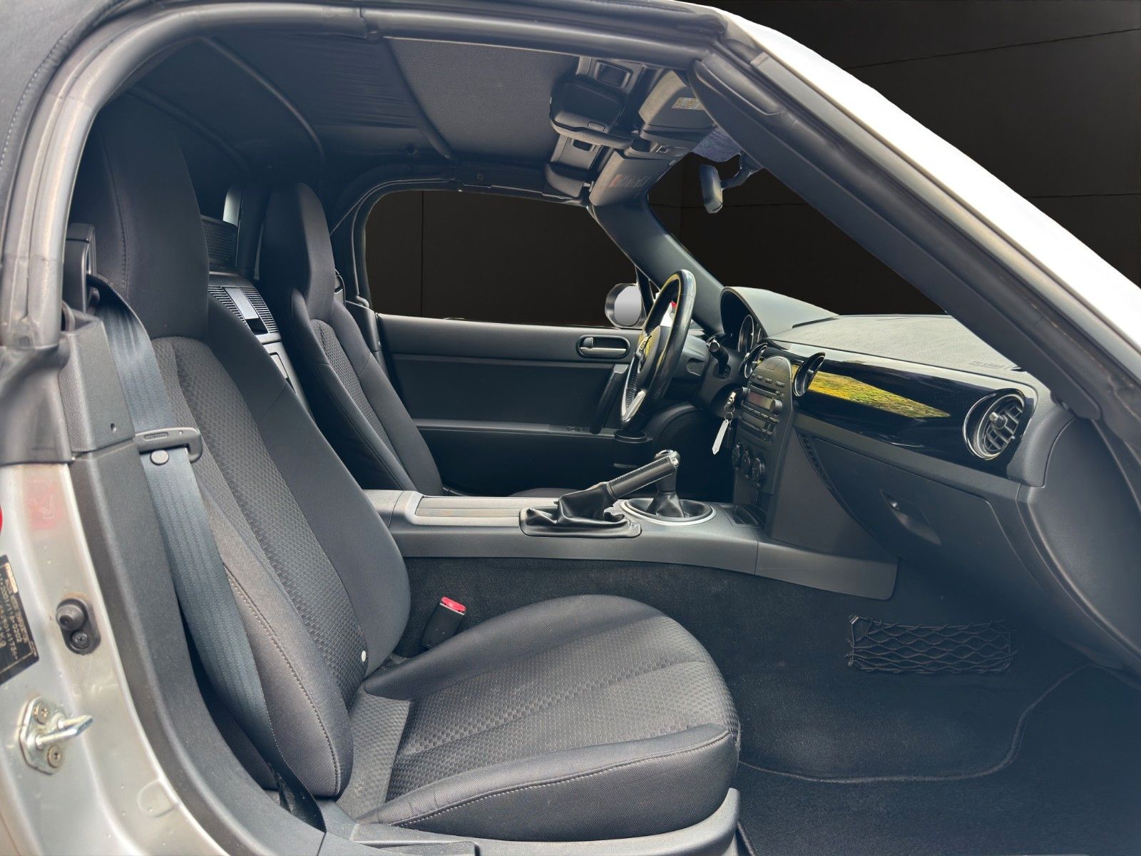 Fahrzeugabbildung Mazda MX-5 1.8 Energy CABRIO/TÜV AU NEU/SERVICE NEU
