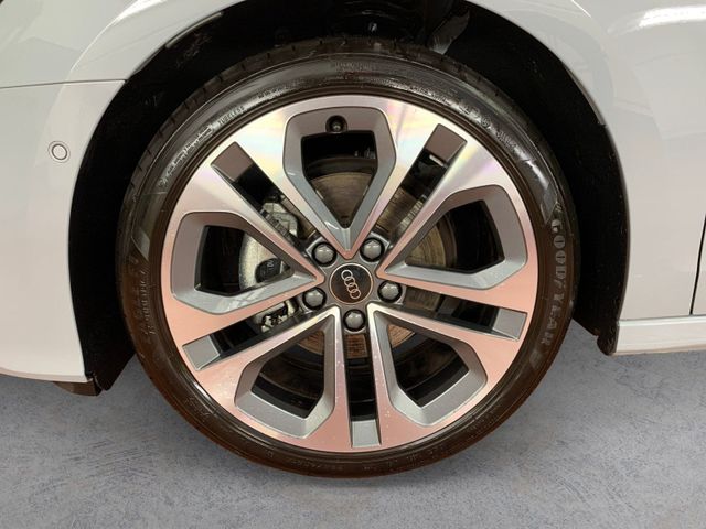 A3 Limousine 30 TFSI S TRONIC LED+NAV+AHK+KAMERA