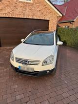 Nissan Qashqai+2 2.0 dCi 7 Sitzer 1. Hand AHK - Nissan Qashqai+2: 0 Dci