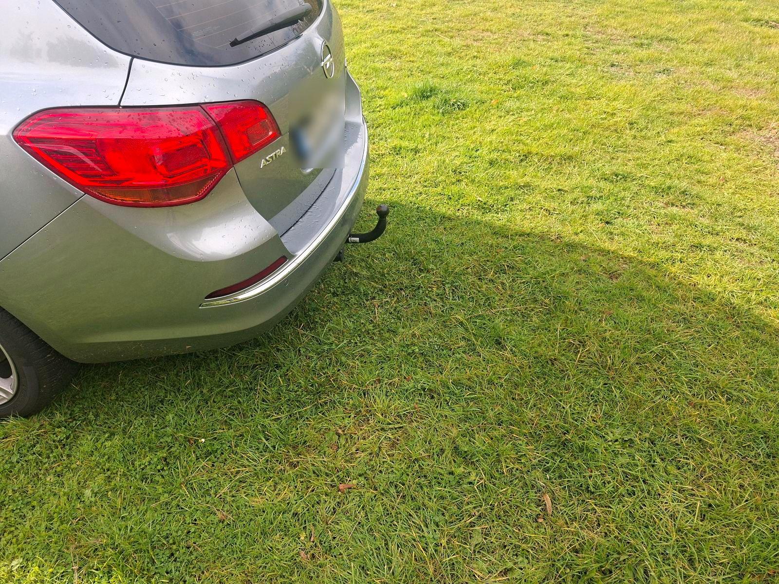 Opel Astra 2013 — двигун 116 HP (85kW)