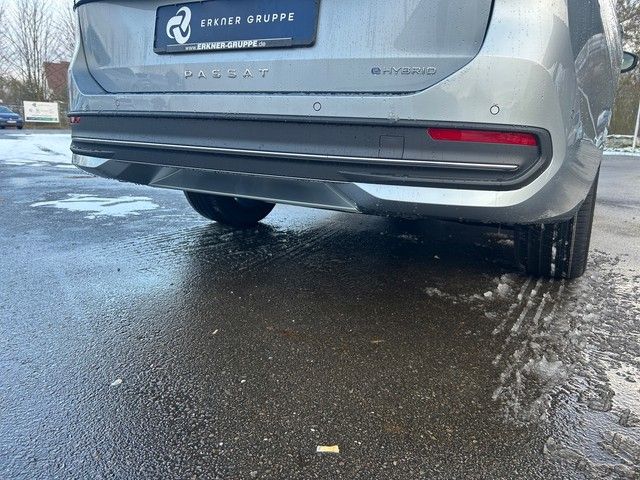 Volkswagen Passat - Bild 12