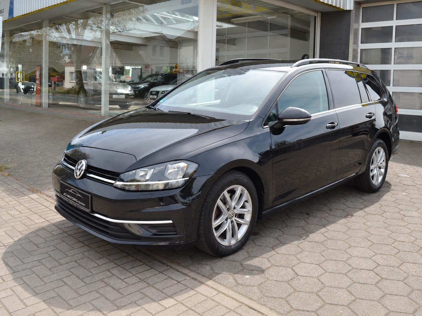 Volkswagen Golf VII Variant Comfortline*ACC*Kamera*Massage*
